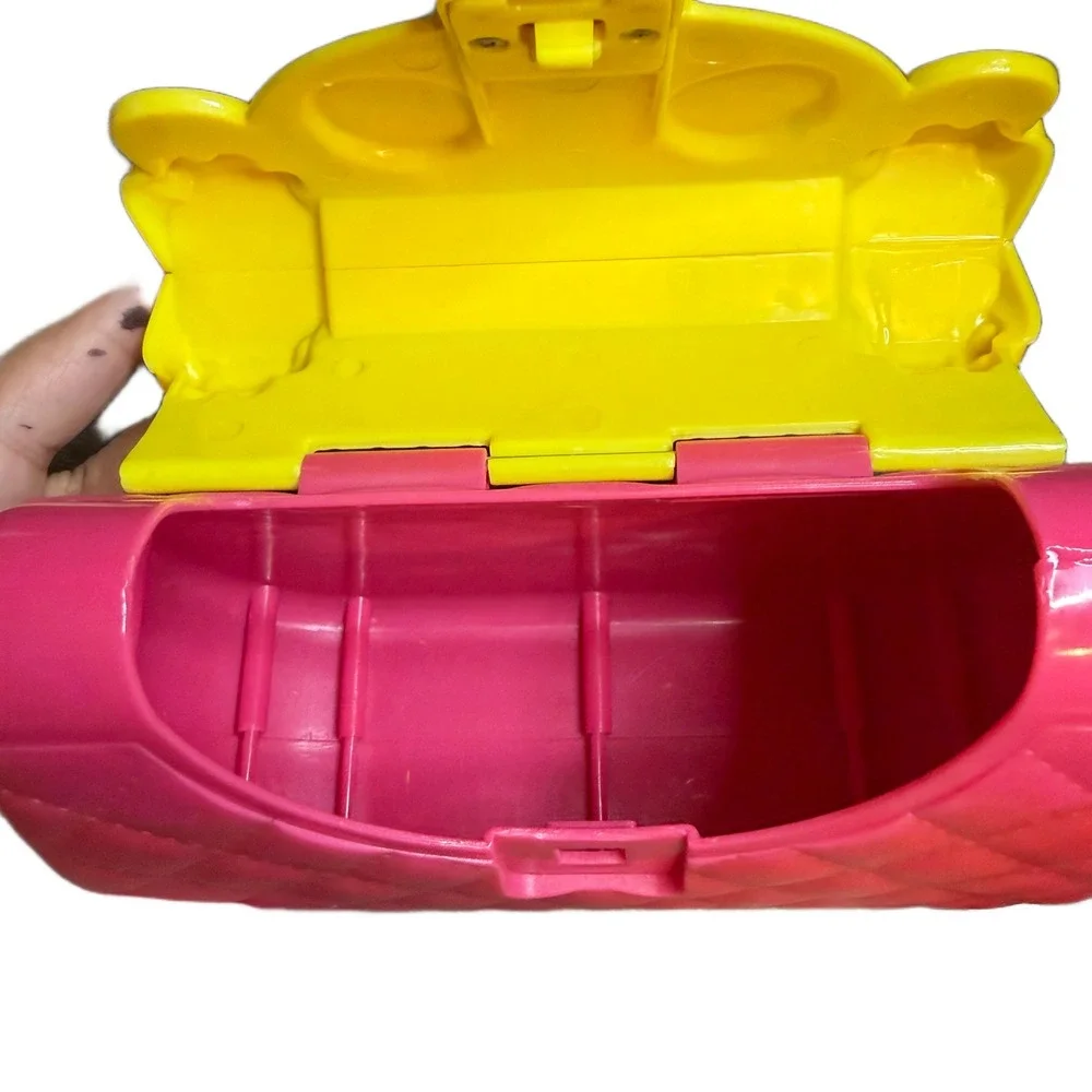 Mattel Sesame Street Elmo Zoe Pink Yellow Plastic Toy Purse Handbag 1999 2007